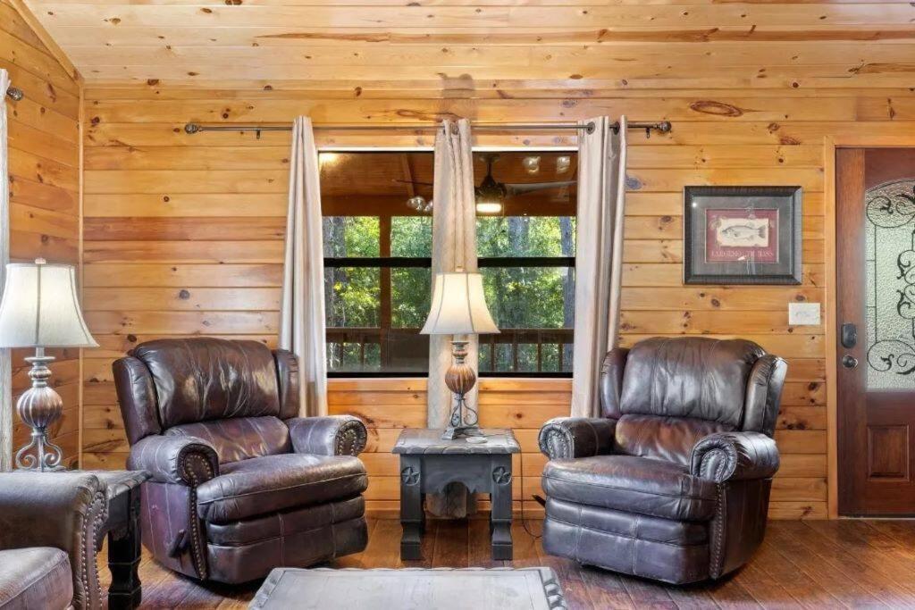 Апартаменты Misty Moonlight, Sleeps 4, Mountain Cabin Брокен-Боу Экстерьер фото